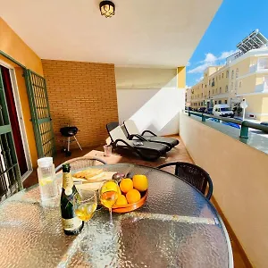Apartamento Precioso Con Parking En La Playa De Burriana, Nerja